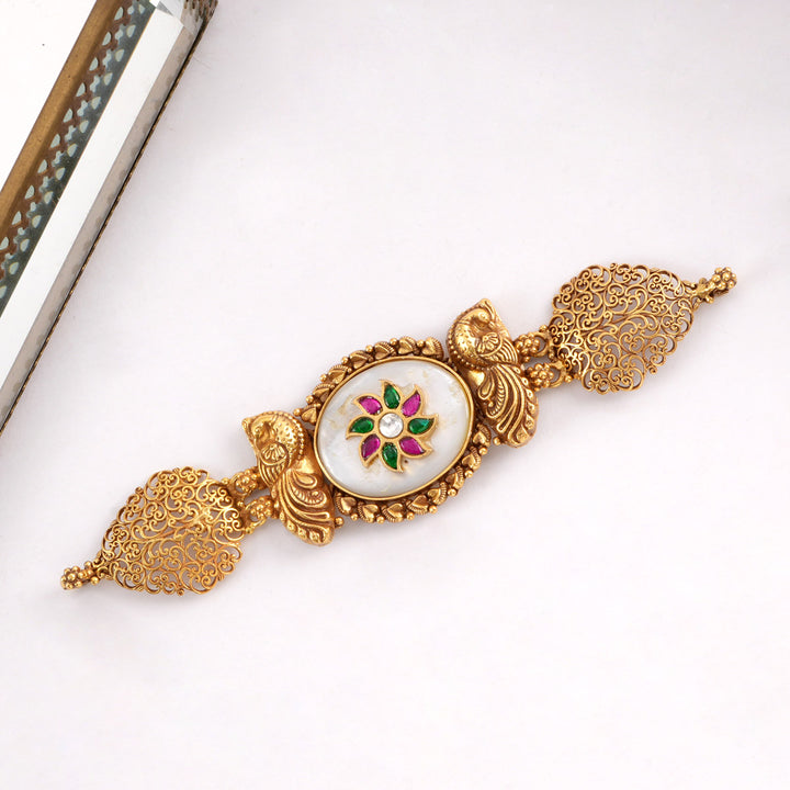 Wanderglow Choker Set