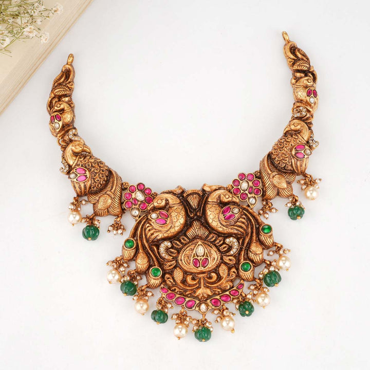 Traditional Look Kundan Short Necklace