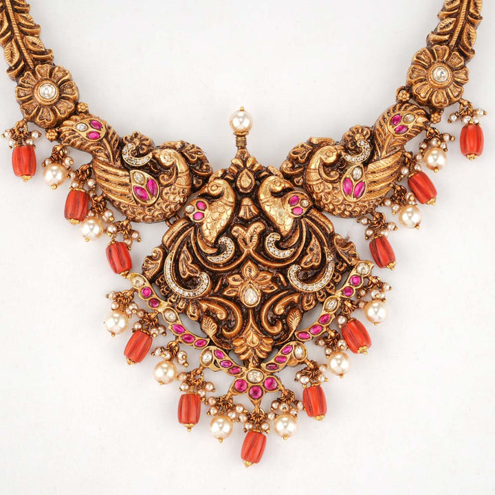Dhrishya Short Necklace