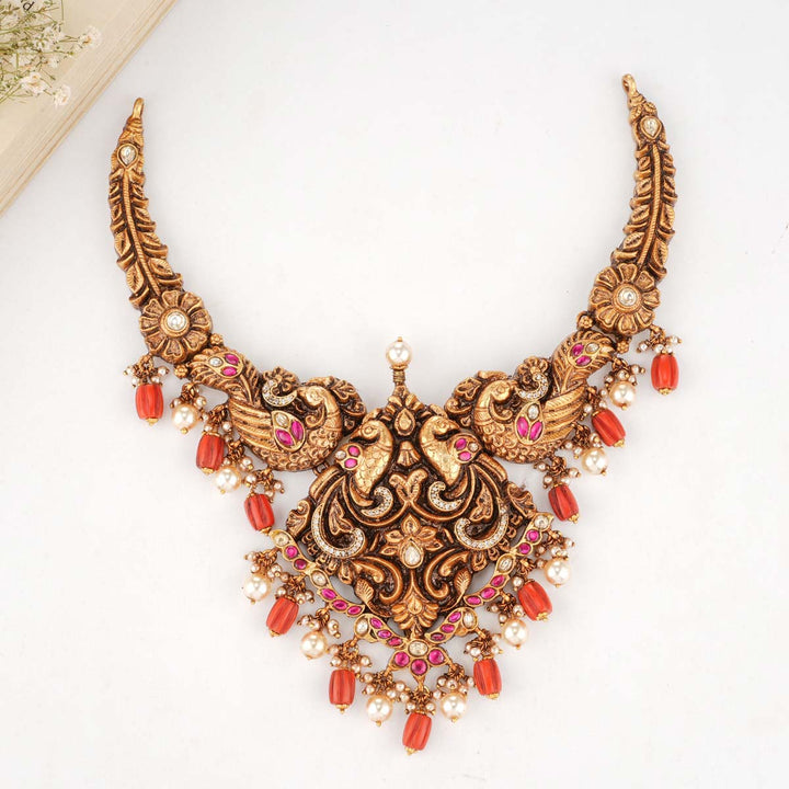 Dhrishya Short Necklace