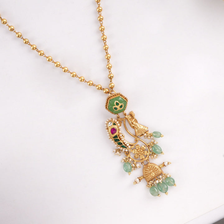 Trendy Look Long Necklace