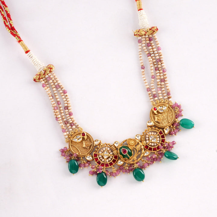 Feather Drops Short Necklace Set