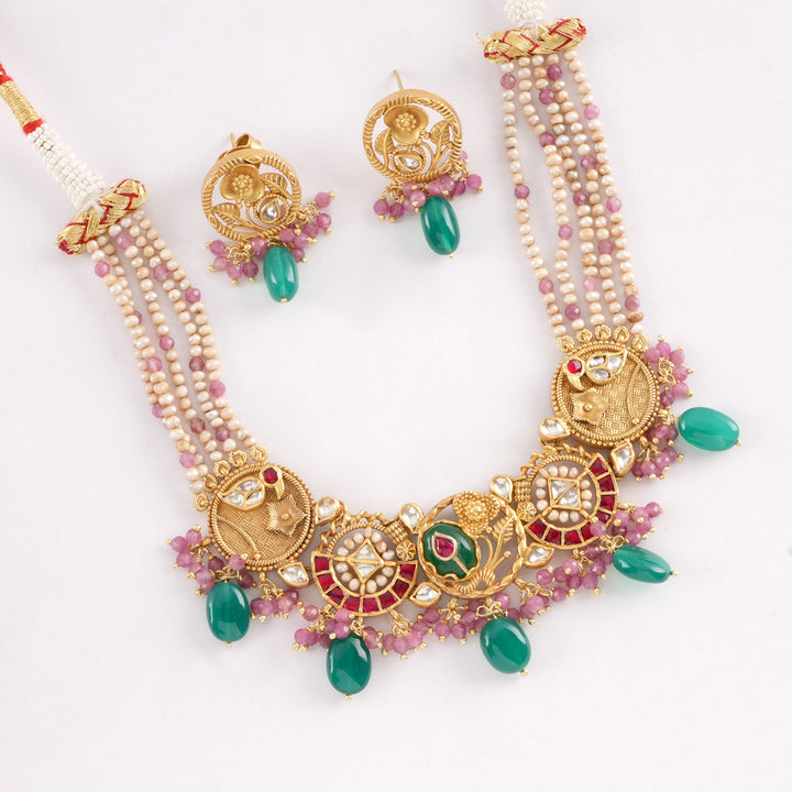 Feather Drops Short Necklace Set