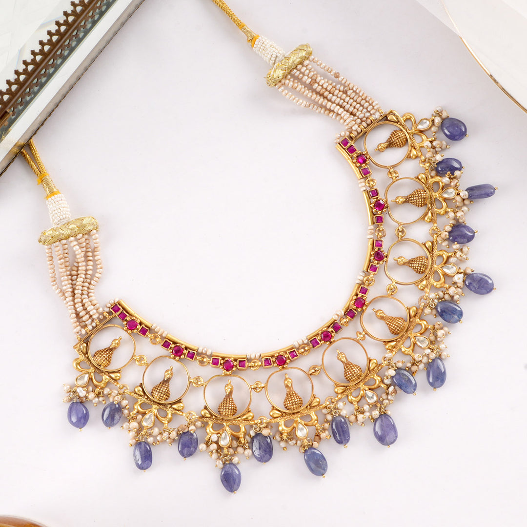 Talisman Short Necklace Set