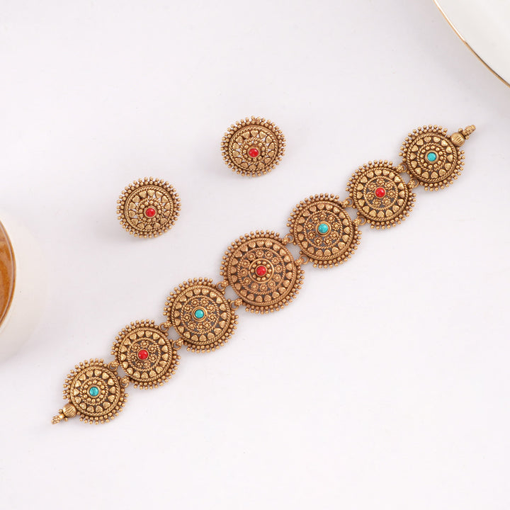 Golden Beauty Choker Set