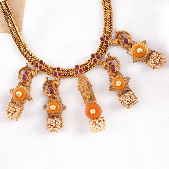 WanderWail Short Necklace