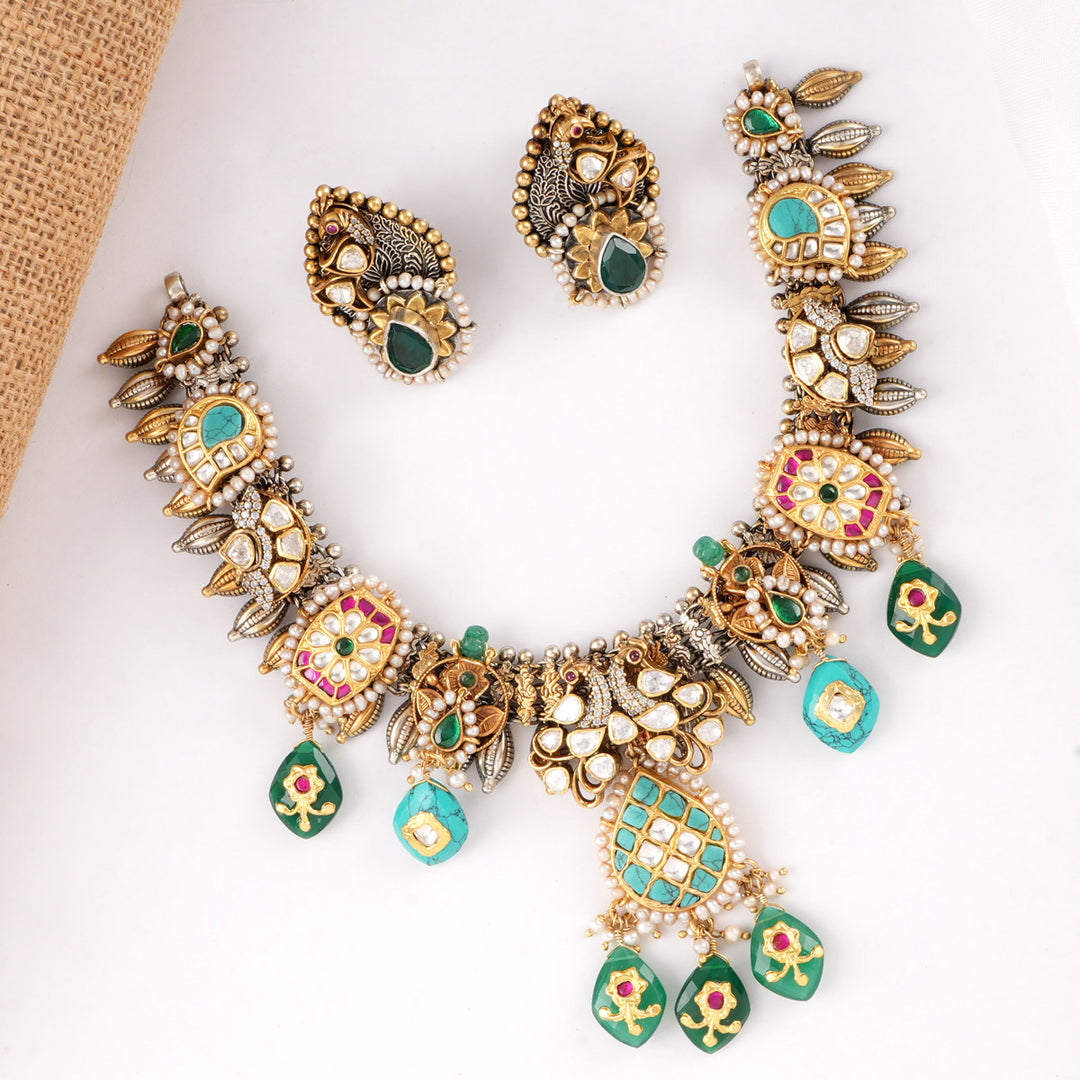 Nomadic Bloom Short Necklace Set