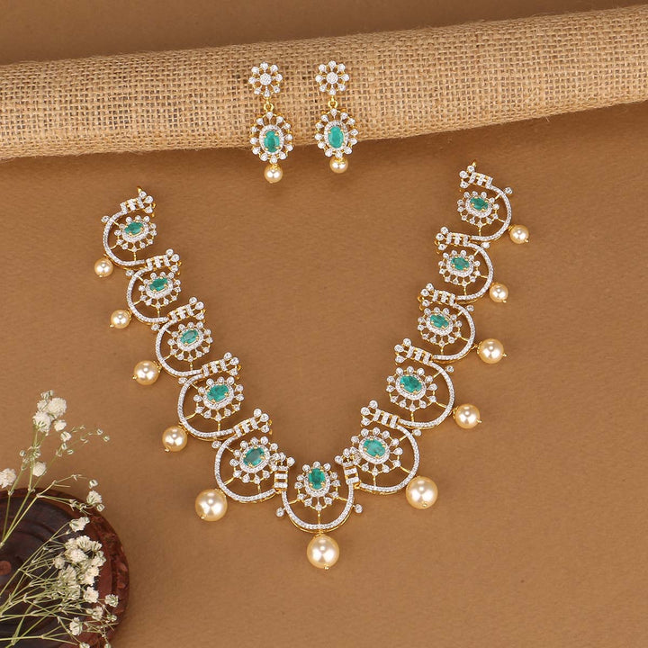 Krishali Avikam Short Necklace Set