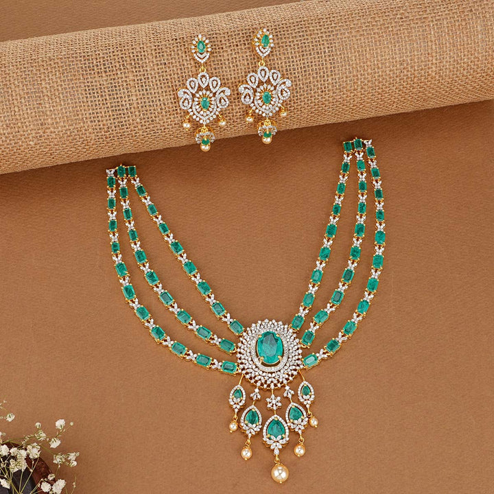 Trendy Layered Avikam Short Necklace Set