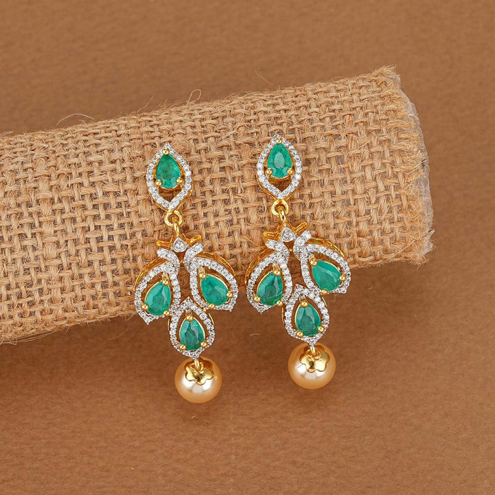 Luxurious Avikam Short Necklace Set