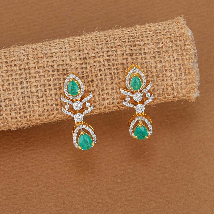 Luxe Charm Avikam Short Necklace Set