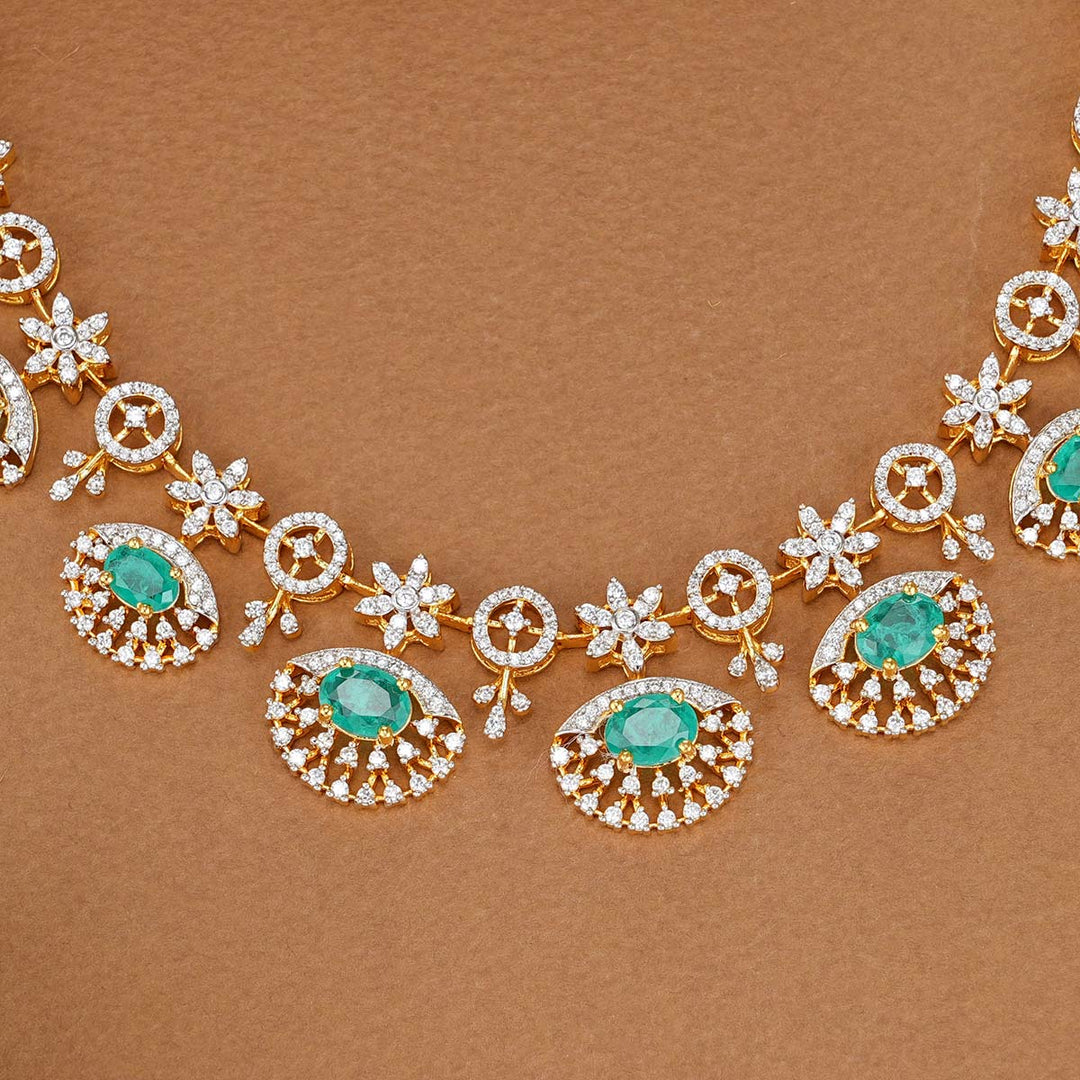 Luxurious Luster Avikam Short Necklace Set