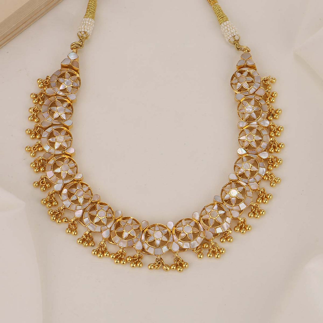 Glitz Kundan Short Necklace Set