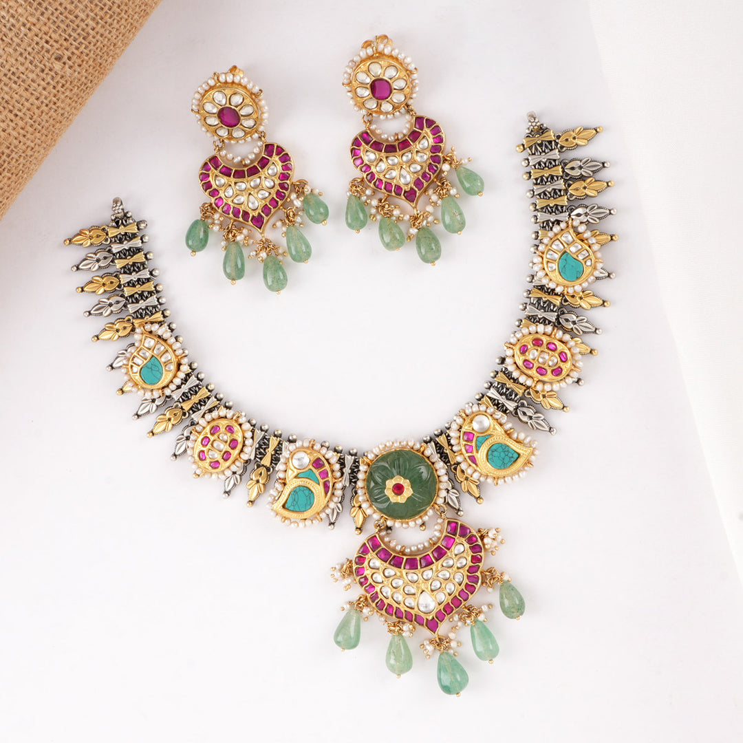 Wanderbloom Short Necklace Set