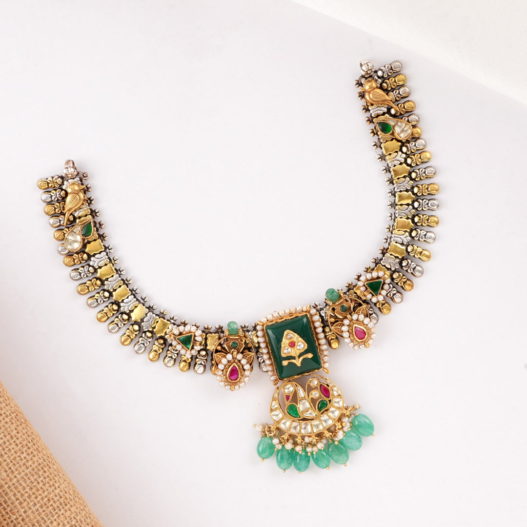 Desert Belle Short Necklace Set