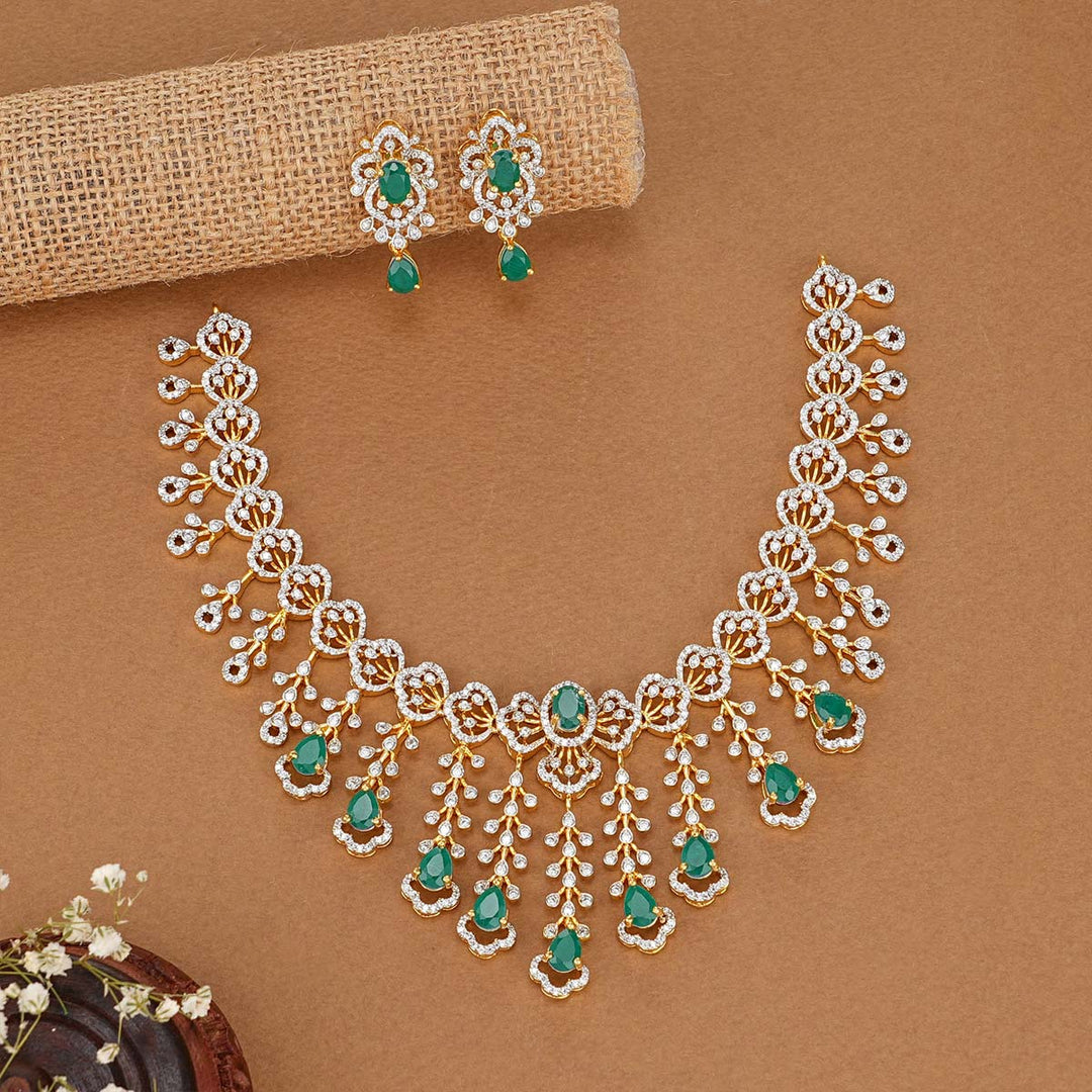 Classic Charm Avikam Short Necklace Set