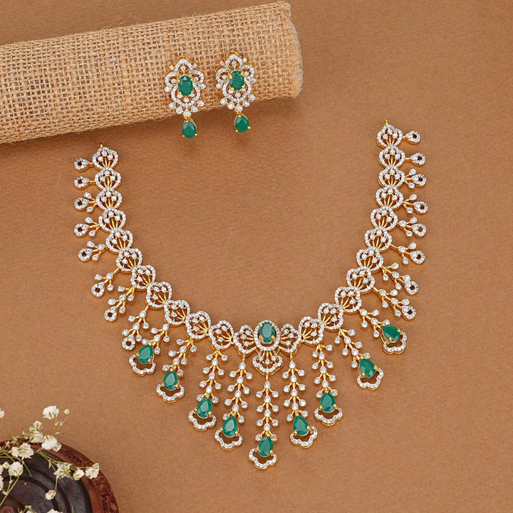 Classic Charm Avikam Short Necklace Set