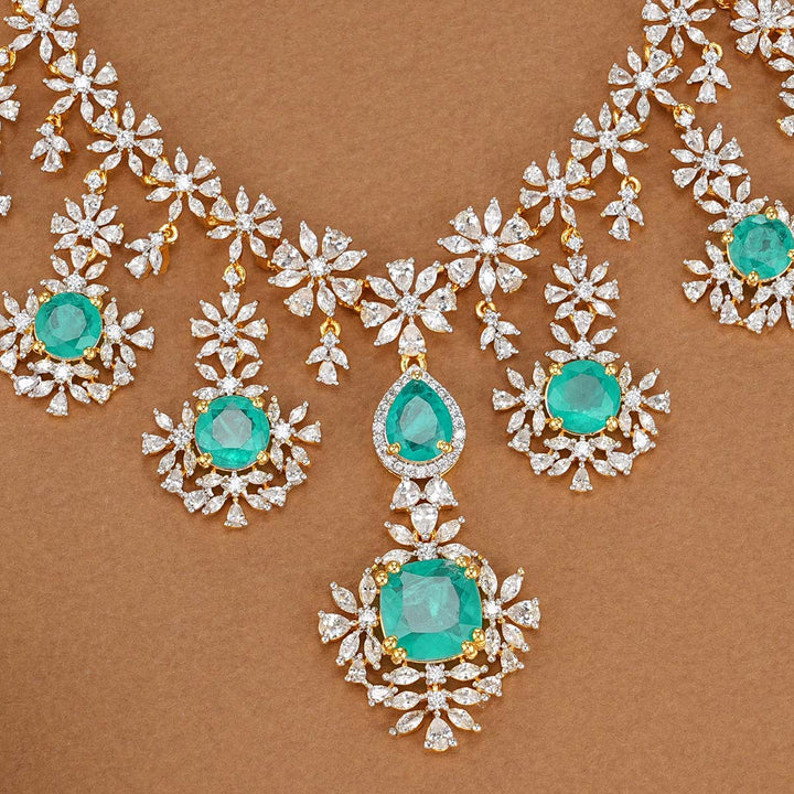 Marvellous Avikam Short Necklace Set