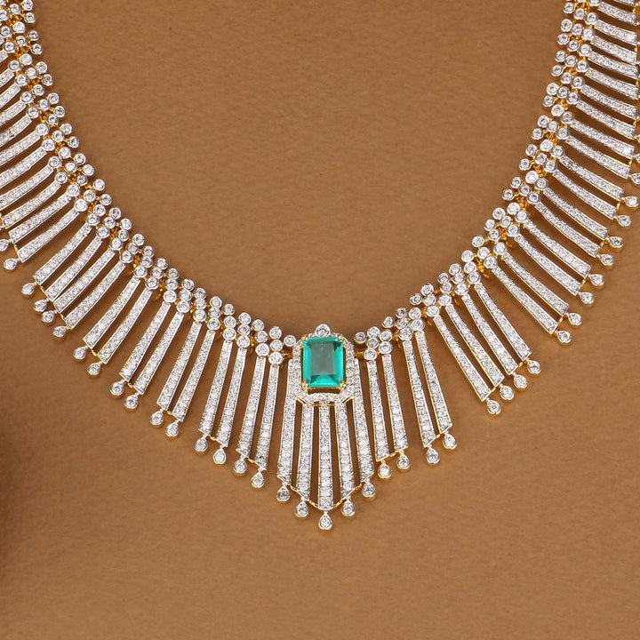 Akshana Avikam Short Necklace Set