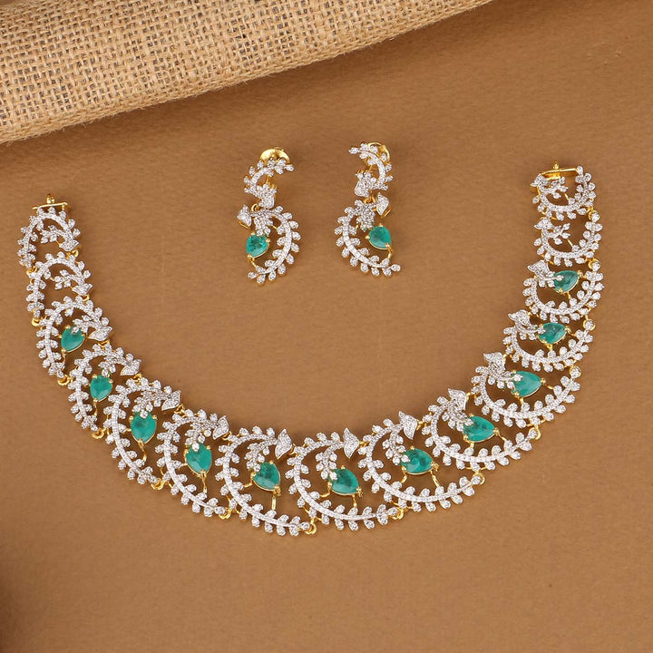 Royal Charms Avikam Short Necklace Set
