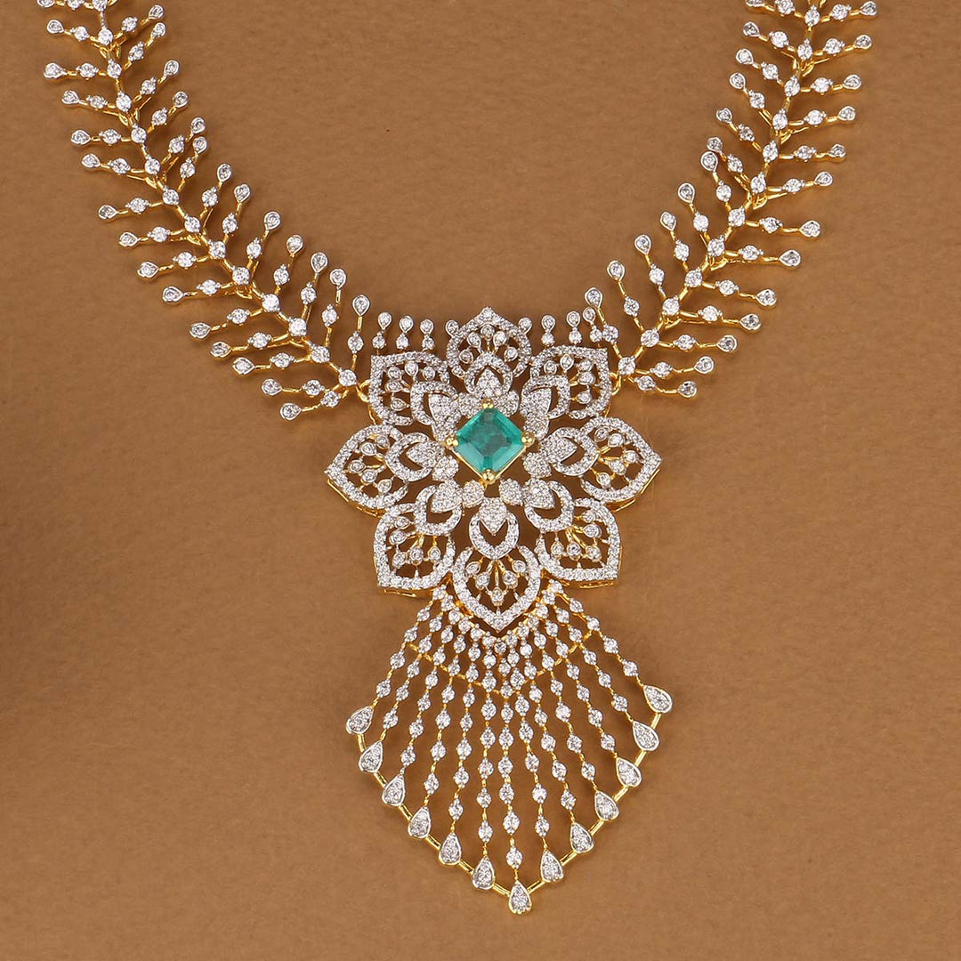 Luxury Avikam Short Necklace Set