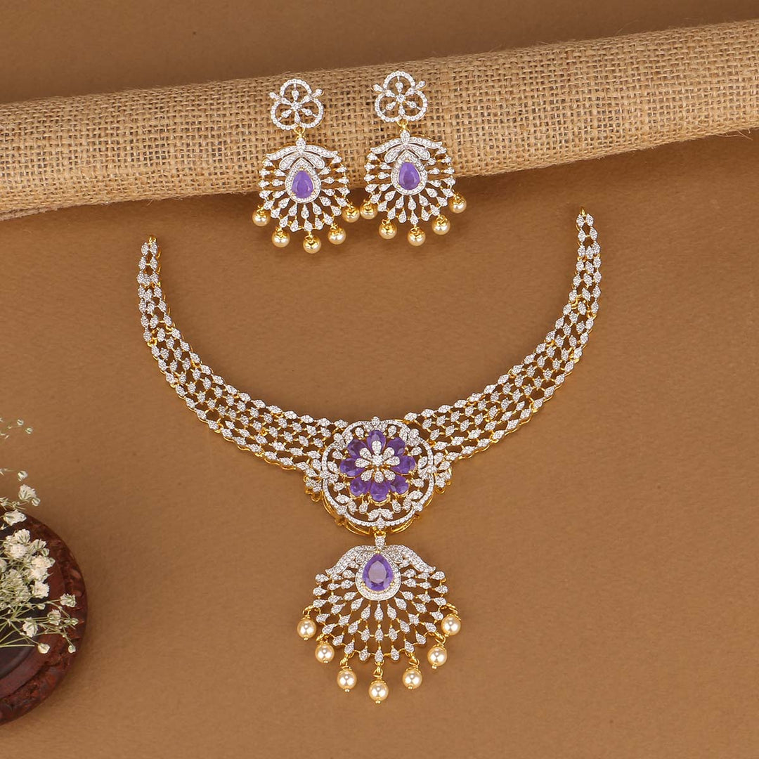 Unisha Avikam Short Necklace Set
