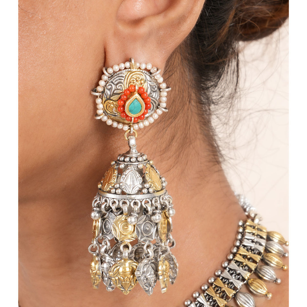 Sunlit Bloom Short Necklace Set