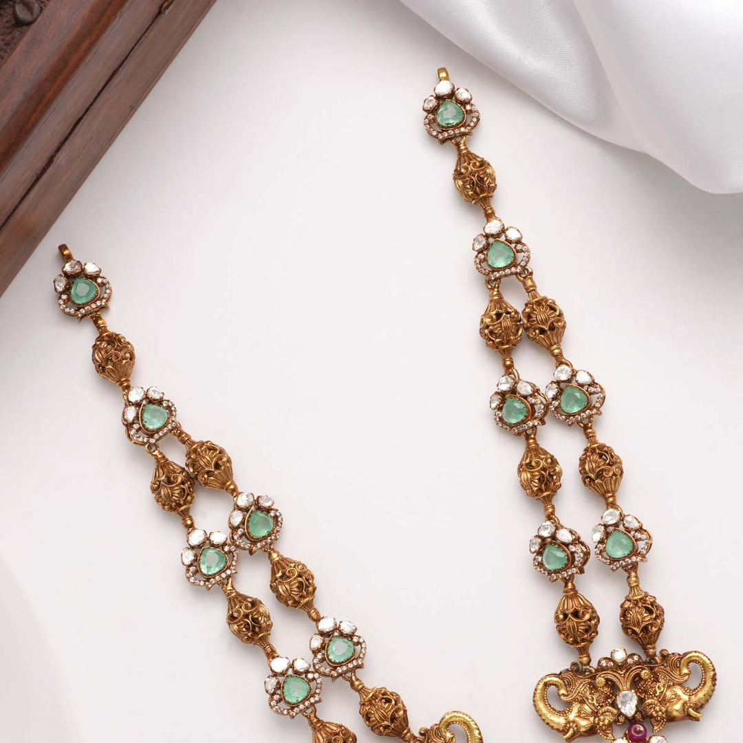 Mesmerizing Long Necklace Set