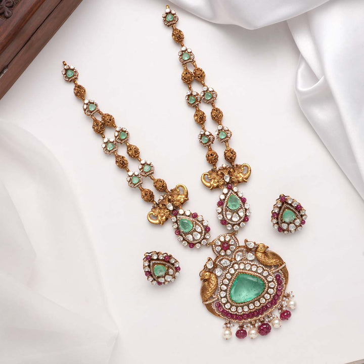 Mesmerizing Long Necklace Set