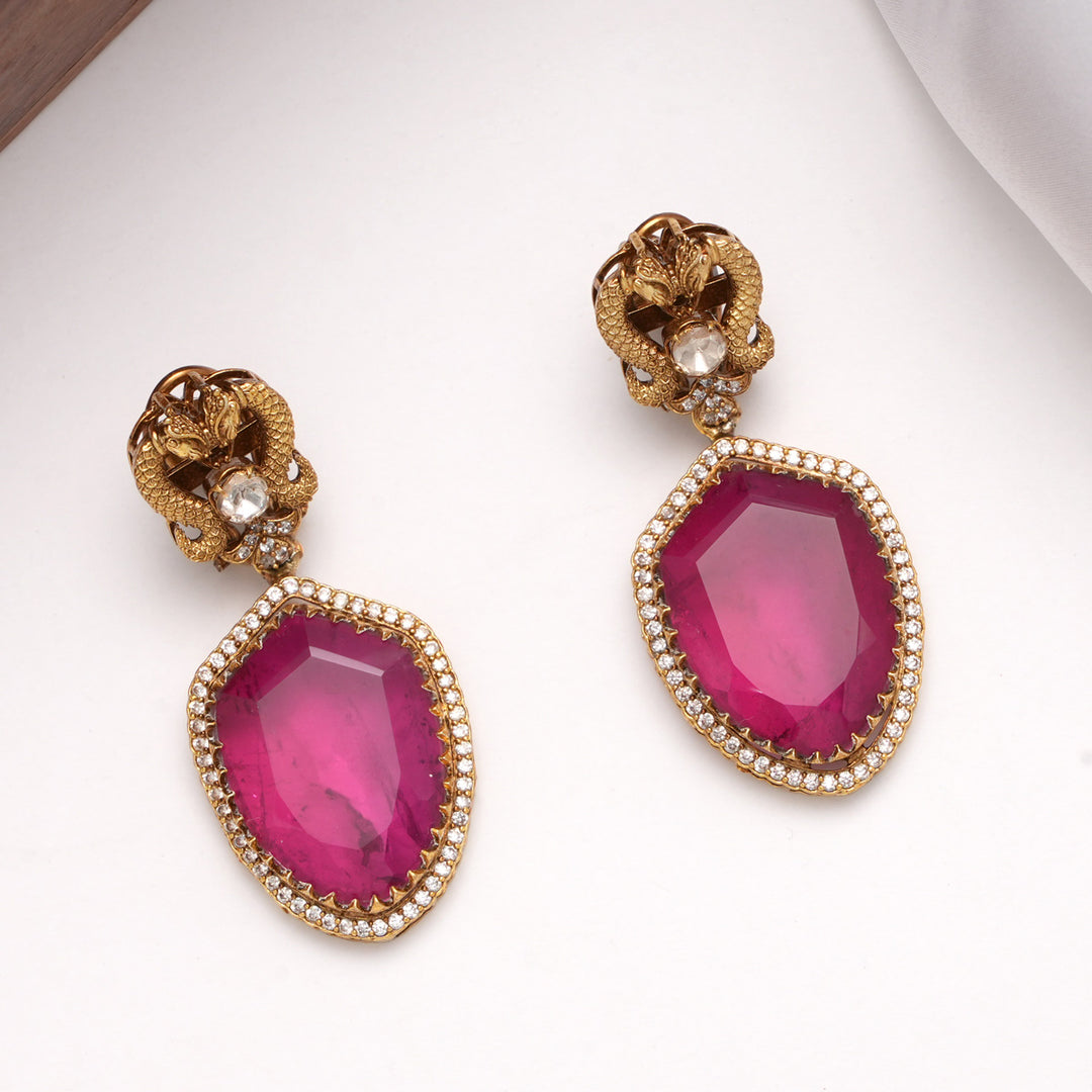 Queen Look Long Necklace Set