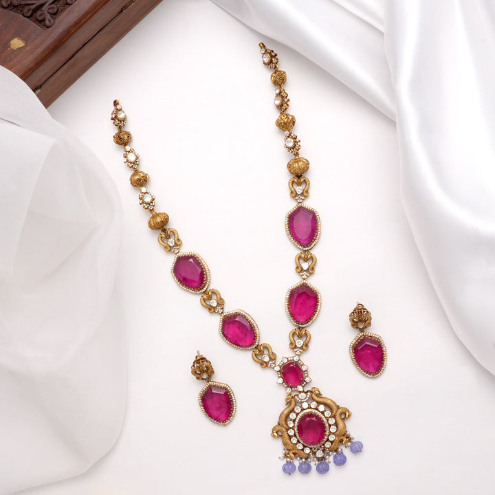 Belinda Long Necklace Set