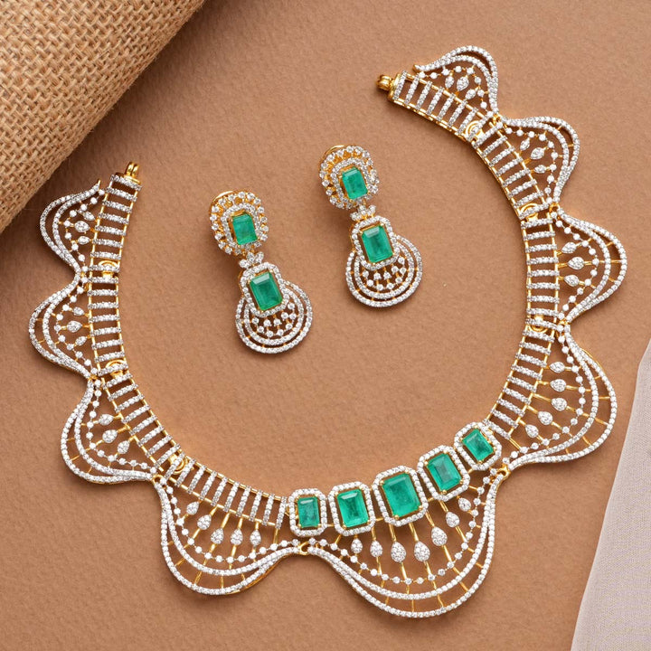 Wavy Green Avikam Necklace Set