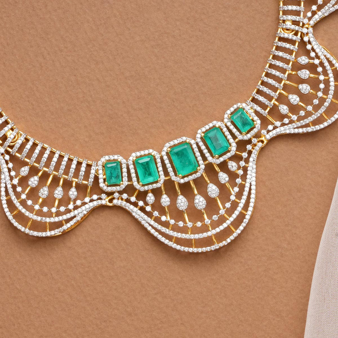 Wavy Green Avikam Necklace Set