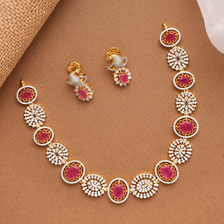 Avanya Avikam Necklace Set