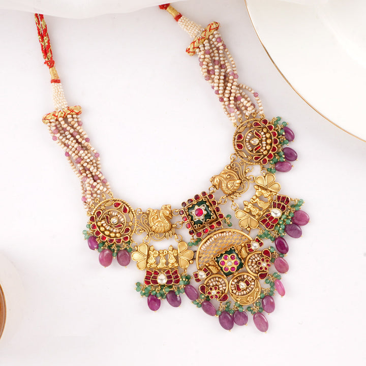 Tapestry Tales Short Necklace Set