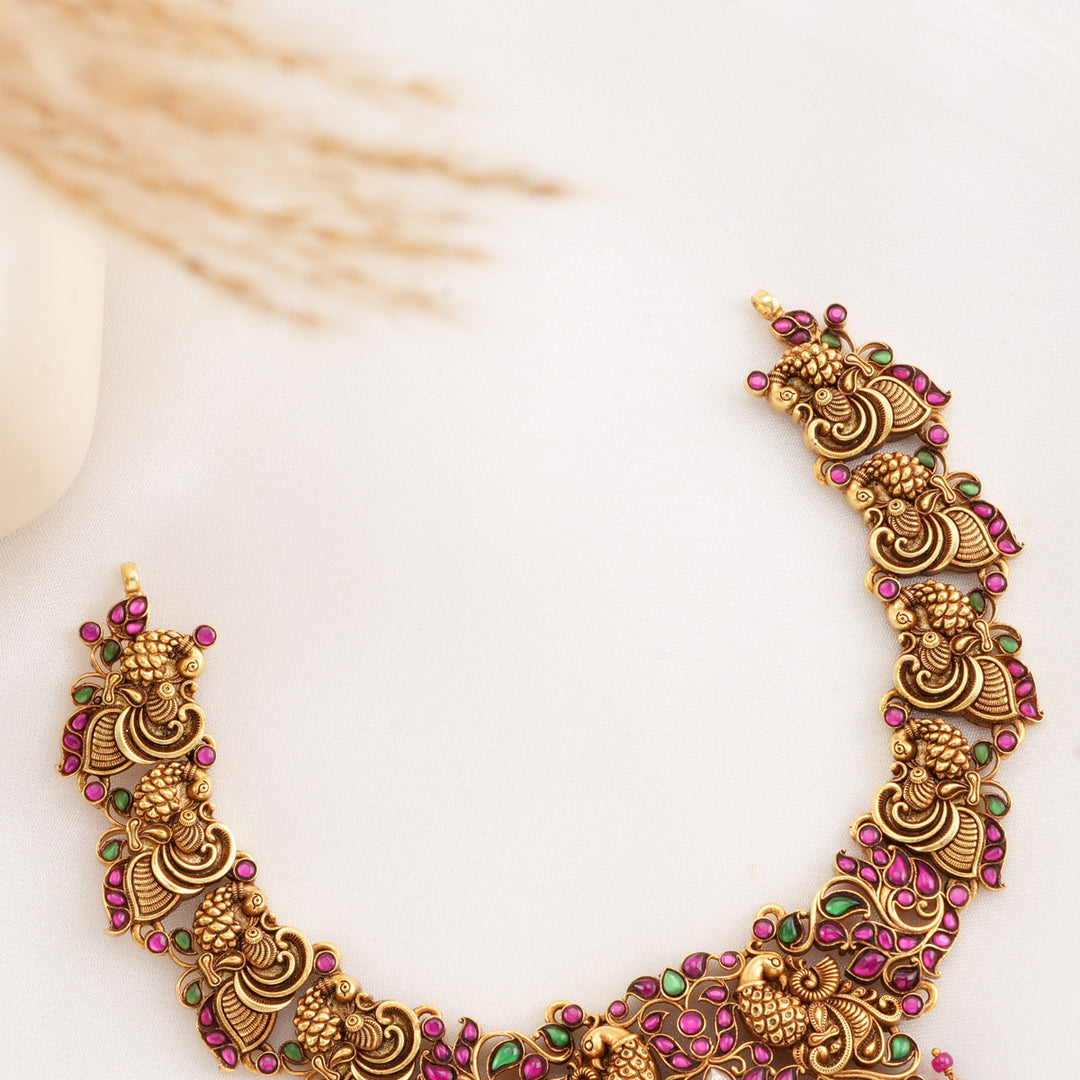 Calvisha Nagas Short Necklace