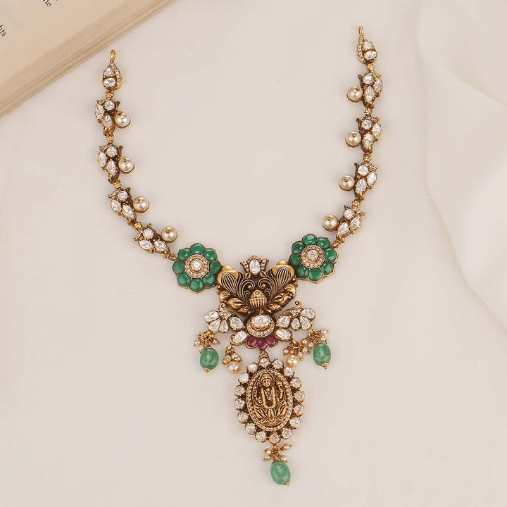 Shinning Deep Nagas Short Necklace