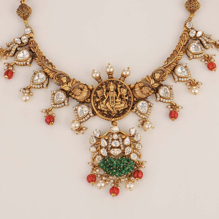 Glowing Deep Nagas Short Necklace