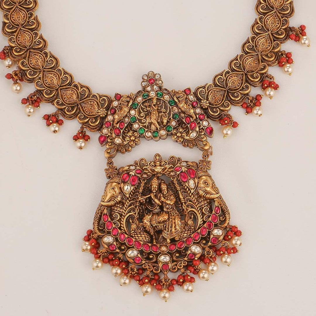 Divine Glow Short Necklace