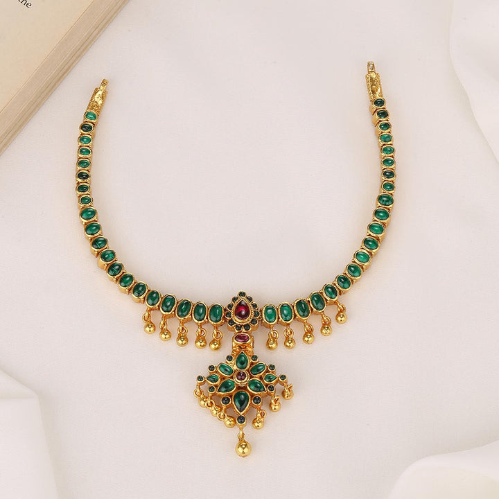 Yarina Reversible Short Necklace