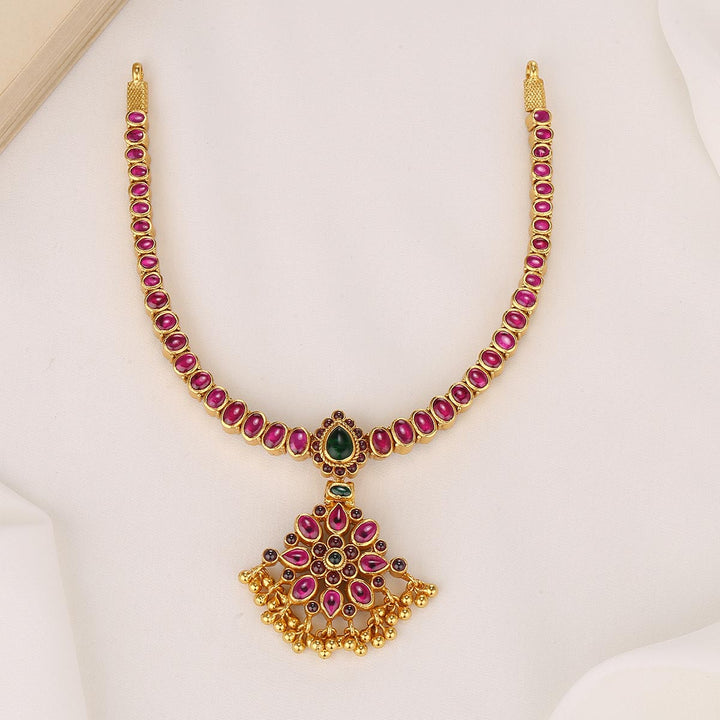 Anvikha Reversible Short Necklace