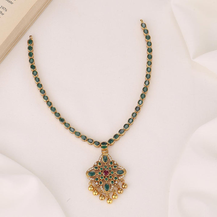 Vithish Reversible Short Necklace