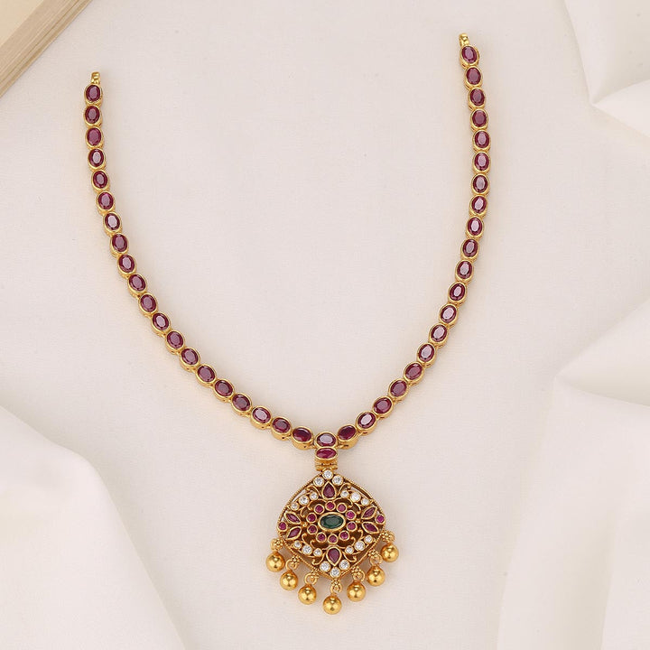 Yaritha Reversible Short Necklace