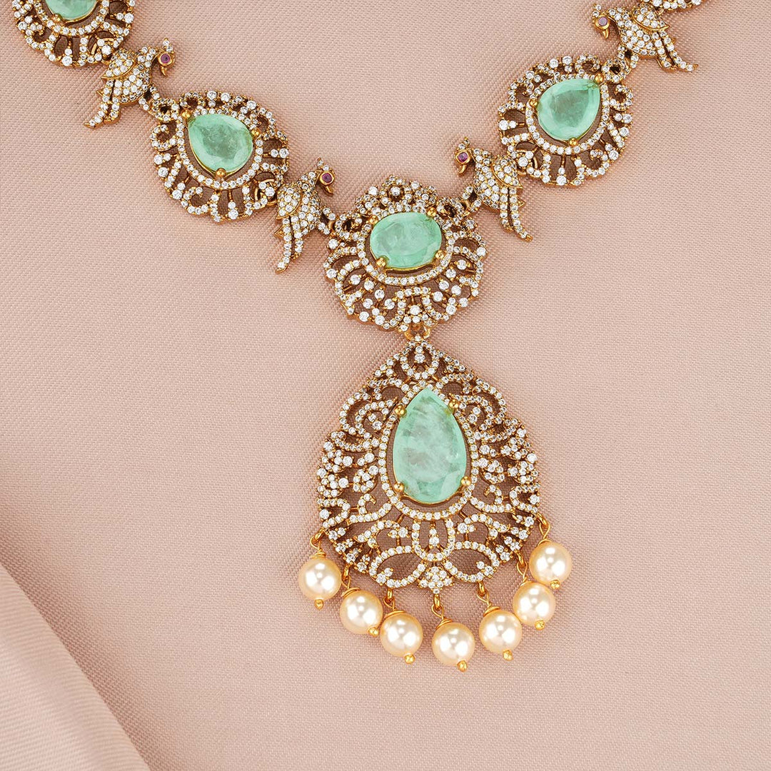 Glittering Short Necklace Set