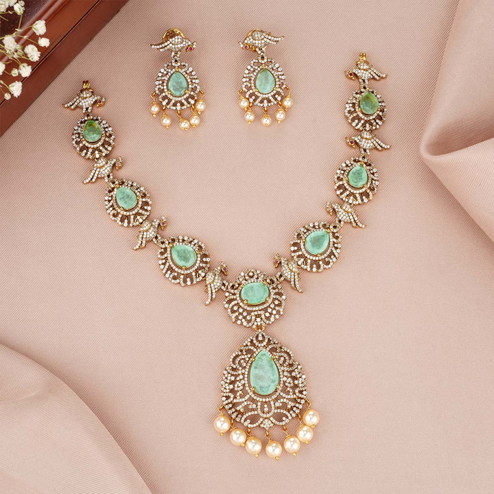 Glittering Short Necklace Set