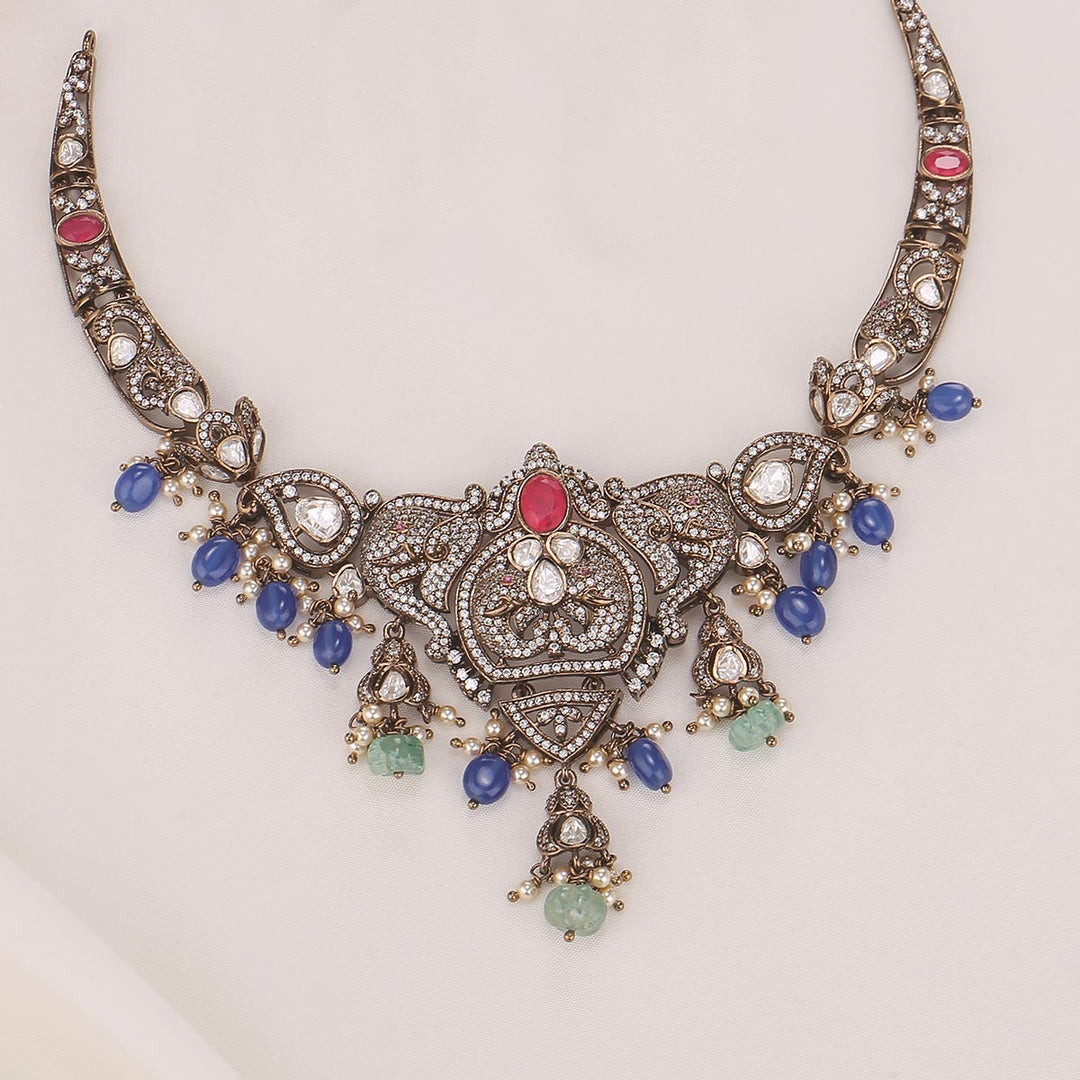 Rithanya Victorian Short Necklace Set