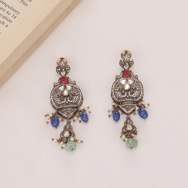 Rithanya Victorian Short Necklace Set