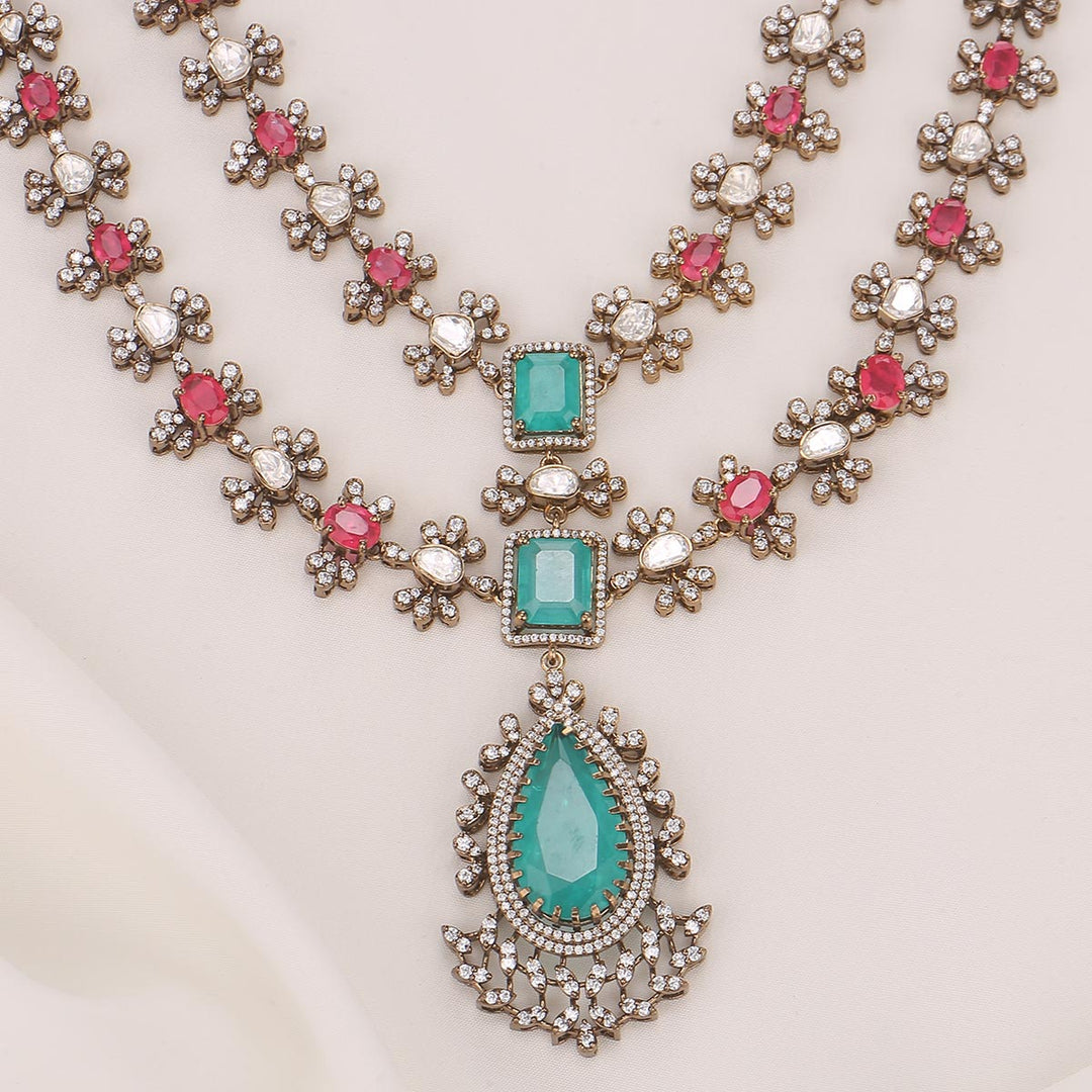 Stunning Victorian Long Necklace Set