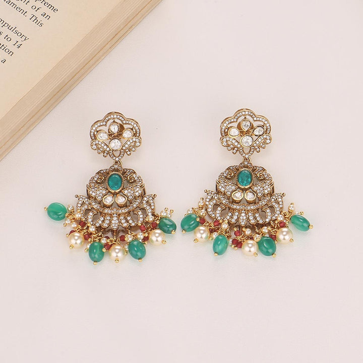 Unaishali Victorian Short Necklace Set