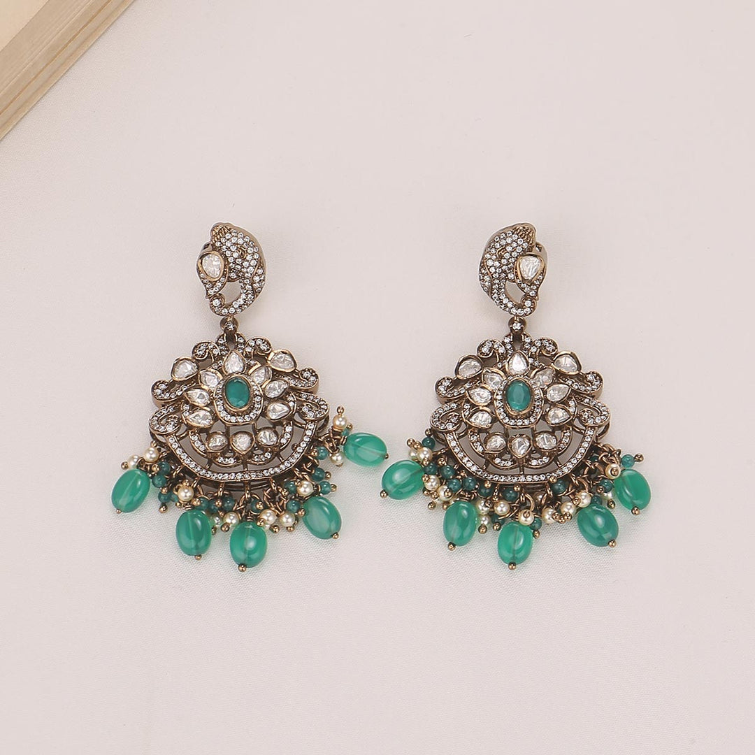 Vinishali Victorian Long Necklace Set